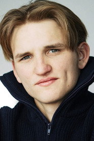 Actor Ludger Bökelmann din serialul Pauline (2024)