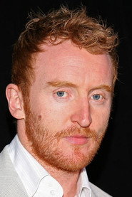 Actor Tony Curran din serialul Străina: Sânge din sângele meu (2025)