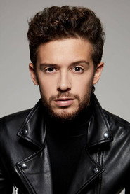 Actor Ruggero Pasquarelli din serialul Un veac de singurătate (2024)