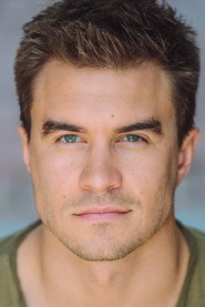 Actor Rob Mayes din filmul The Neon Highway (2024)
