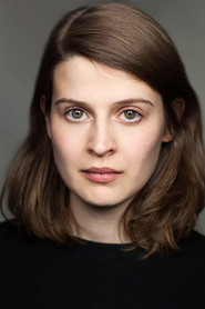 Actor Emma Paetz din serialul Pennyworth (2019)