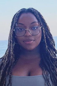 Actor Camino Moreno din serialul Ayla și Oglinzile (2024)