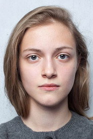 Actor Alexandra Bustryzhickaya din filmul Fréamhacha (2025)