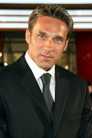 Actor Gary Daniels din filmul Străin în Paradis (2013)