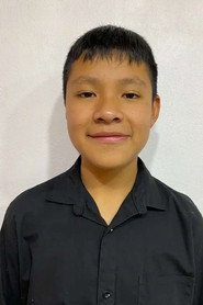 Actor Sergio Bautista din serialul Familia de medianoche (2024)