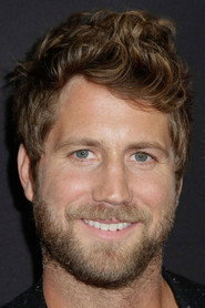 Actor Chris J. Murray din filmul Activitate paranormală: Dimensiunea spectrală (2015)