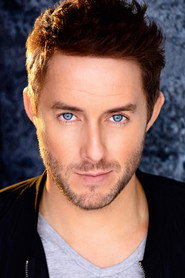 Actor Scot Cooper din filmul Asistența regală (2024)