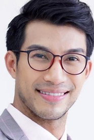 Actor Ophaphoom Chitapan din filmul Hoarda după aur (2025)