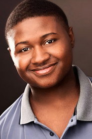 Actor Miles J. Harvey din filmul Intrusul (2024)