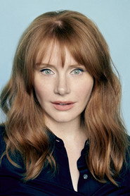 Actor Bryce Dallas Howard din filmul Jurassic World (2015)