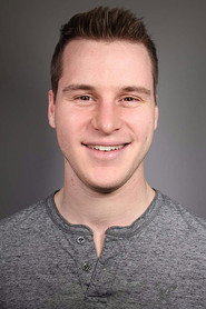 Actor Jamie Champagne din filmul Dragoste în pași de dans (2024)