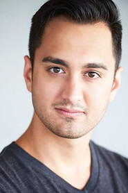 Actor Cory Phillips din filmul Haina magicianului (2024)