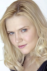 Actor Dominique Swain din filmul Bătălia dronelor (2018)