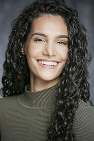 Actor Pegah Ghafoori din serialul DIN (2022)