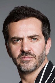 Actor Flavio Medina din serialul Nimeni nu ne-a văzut plecând (2025)