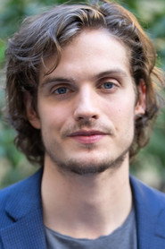 Actor Daniel Sharman din serialul Medici: Conducătorii orașului Florența (2016)