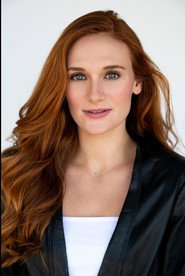 Actor Caroline Quigley din filmul Beezel (2024)