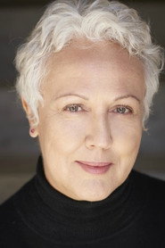 Actor Rima Te Wiata din filmul Eram periculoase (2024)