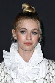 Actor Olivia Scott Welch din filmul Jocul sacrificiului (2023)