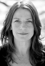 Actor Mary Woodvine din filmul Capul tatălui (2024)