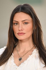 Actor Phoebe Tonkin din filmul The 8th Day (2025)