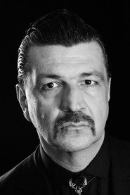 Actor Arnaud Rebotini din filmul Àma Gloria (2023)