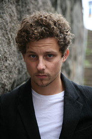 Actor Charlie Gustafsson din filmul Iubire pe vecie (2025)