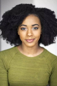 Actor Alyah Chanelle Scott din serialul Viețile sexuale ale studentelor (2021)