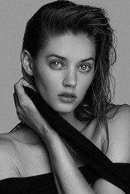 Actor Jenna B. Kelly din filmul Marfa prețioasă (2016)