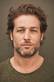 Actor Julian Looman din serialul The Mallorca Files (2019)