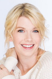 Actor Mary Elizabeth Ellis din serialul Un om în interior (2024)