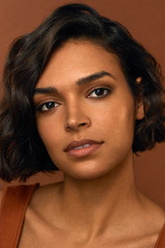 Actor Jordan Alexandra din serialul Hotel Costiera (2025)