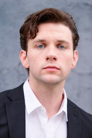 Actor Brent Bentley din filmul Haunt Season (2024)