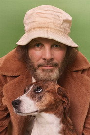 Actor Philippe Katerine din filmul Angelo dans la forêt mystérieuse (2024)