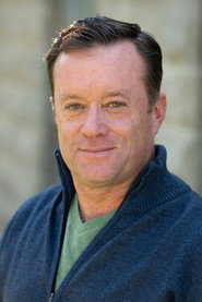 Actor Bob Gallagher din filmul Beezel (2024)