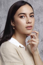 Actor Annette Edoarda din filmul Dosen Ghaib: Sudah Malam atau Sudah Tahu (2024)