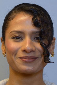 Actor Zahraa Aldoujaili din serialul Halva Malmö består av killar som dumpat mig (2025)