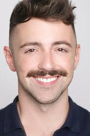 Actor Matteo Lane din filmul Reparații obligatorii (2025)