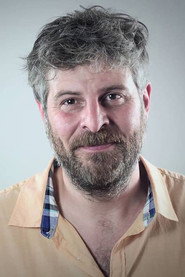 Actor Raúl Cimas din serialul En fin (2024)