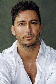 Actor Leeshon Alexander din filmul Copoi de război (2024)