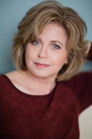 Actor Michele Scarabelli din filmul Christmas with the Singhs (2024)