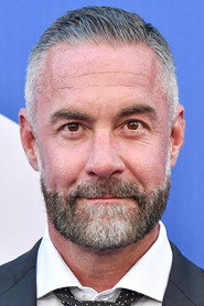 Actor Jay Harrington din serialul S.W.A.T. (2017)