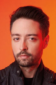 Actor Chulachak Chakrabongse din filmul Toți mă iubesc când sunt moartă (2025)