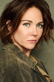 Actor Jade Harlow din filmul Crăciun la fermă (2024)