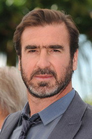 Actor Éric Cantona din serialul Schmeichel (2025)