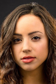 Kiana Madeira profile