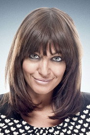 Actor Claudia Winkleman din serialul The Celebrity Traitors (2025)