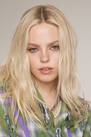 Actor Reneé Rapp din filmul Fete rele (2024)