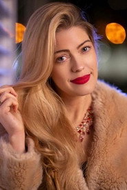 Actor Sophie Rankin din filmul Ouija Castle (2024)