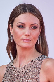 Actor Leila George din filmul He Ain't Heavy (2024)